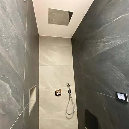 Apartma Rogatec