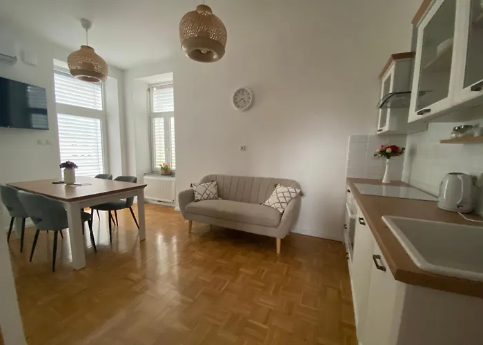 Apartma Rogatec